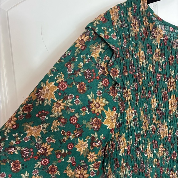 Torrid Green Floral Babydoll Smocked Top Ruffle Accent - Picture 8 of 14